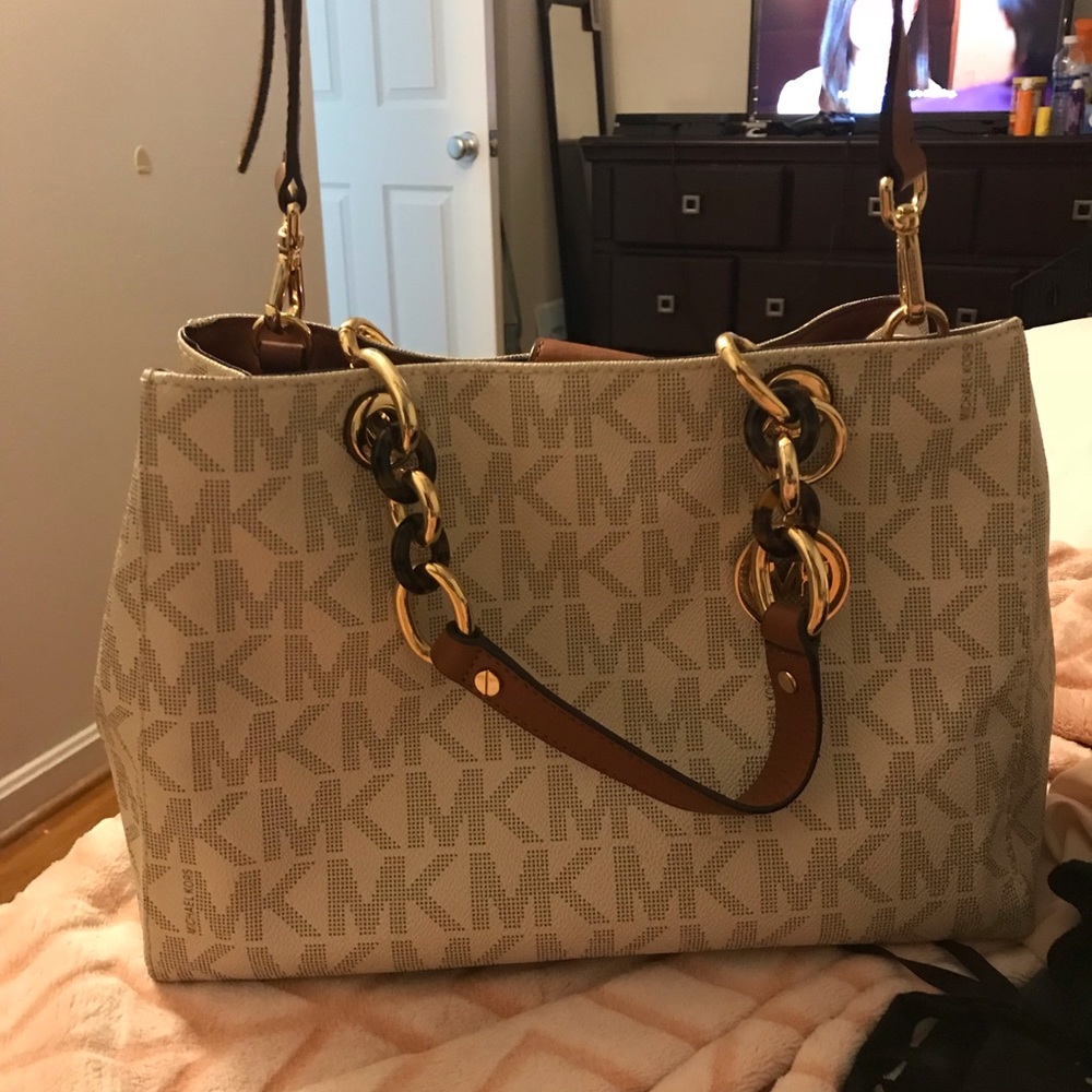 Cynthia Logo Satchel